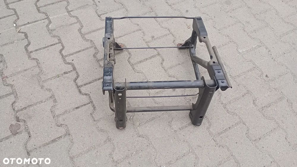 Fv PODSTAWA Fotela kierowcy Fiat Ducato Peugeot Boxer Citroen Jumper 06-2020 EUROPA - 4