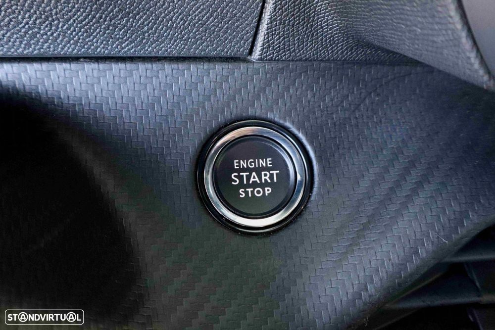 Peugeot e-2008 54 kWh GT - 29