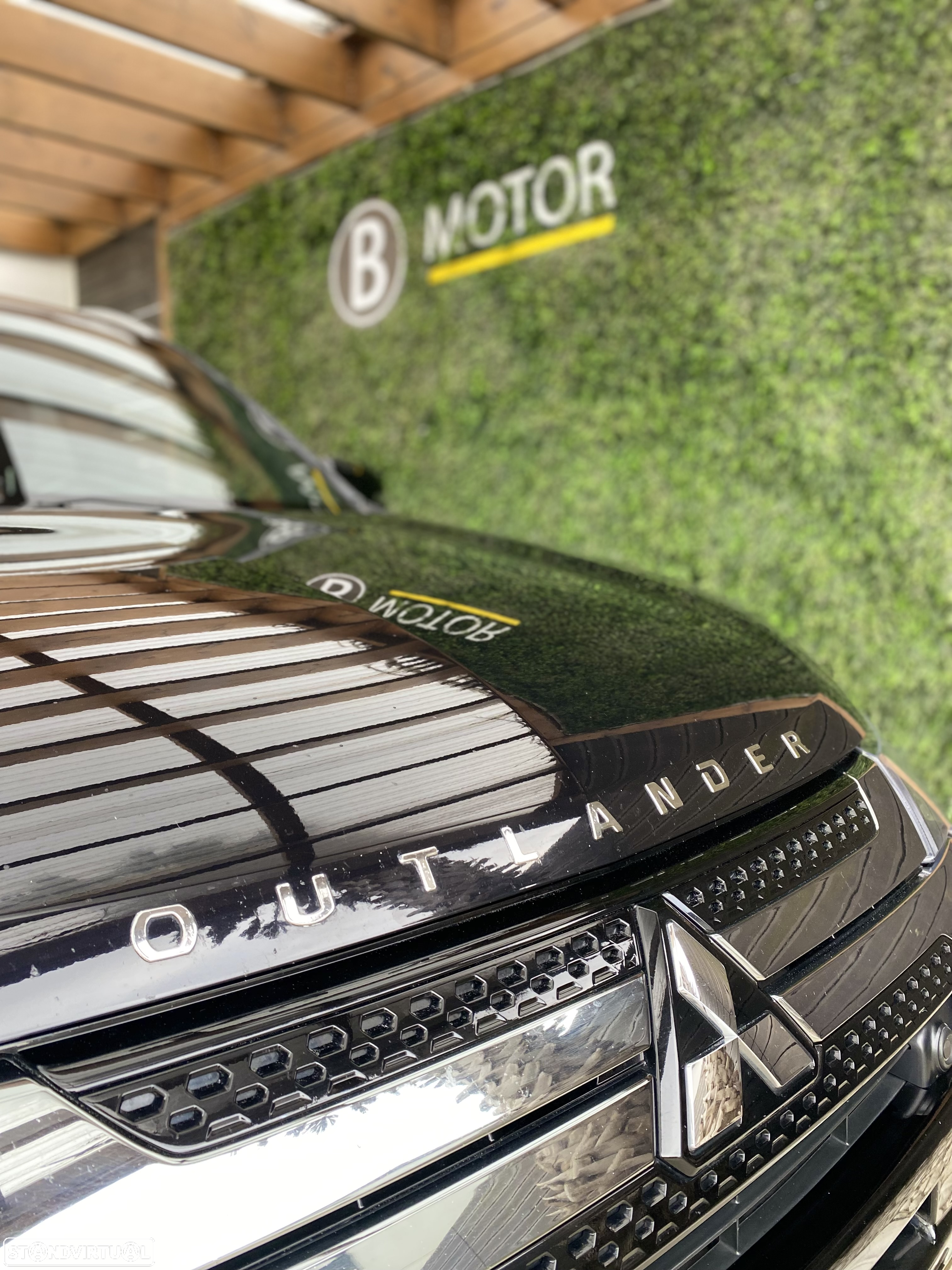 Mitsubishi Outlander 2.4 PHEV Intense - 7