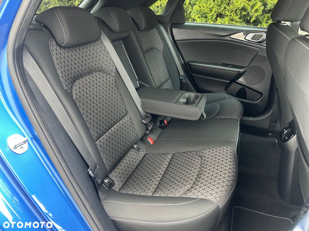 Kia Ceed 1.4 T-GDI OPF Platinum Edition - 27