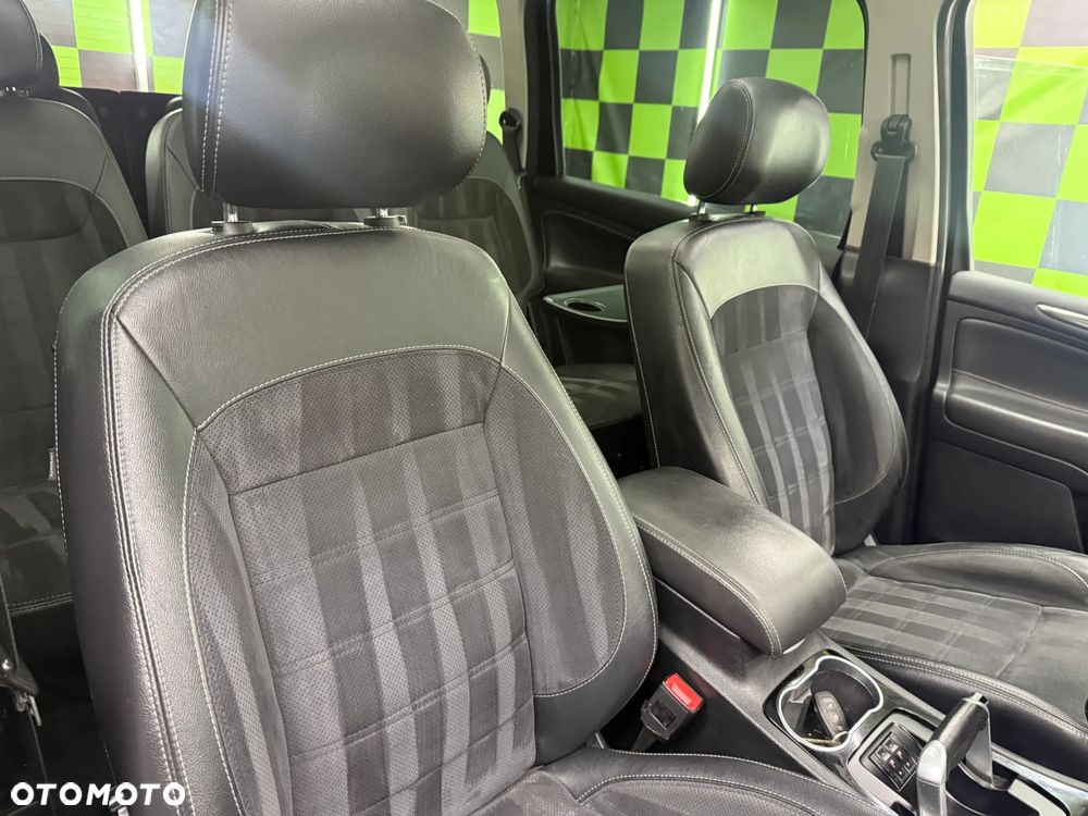Ford Galaxy 2.0 TDCi Titanium - 19