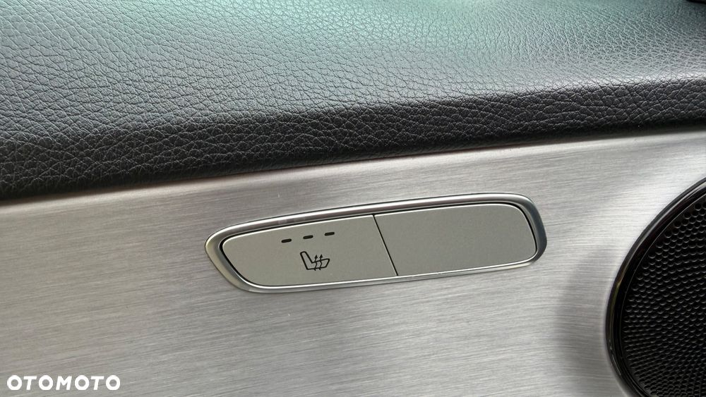 Mercedes-Benz Klasa C 200 d 9G-TRONIC - 25