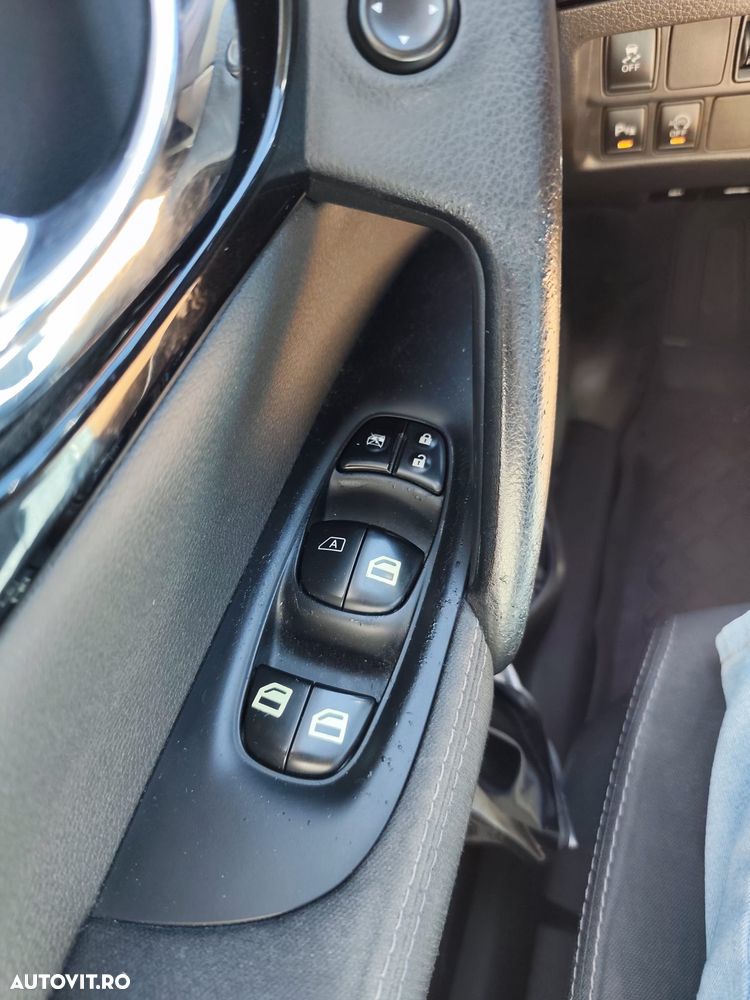 Nissan Qashqai 1.5 DCI ACENTA - 17