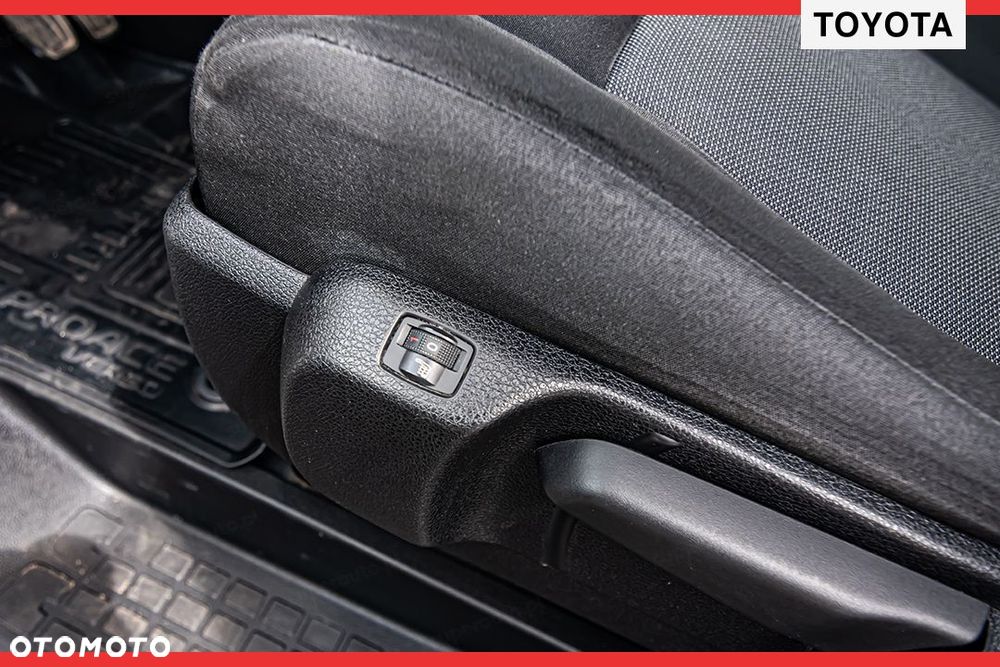 Toyota Proace Verso - 14