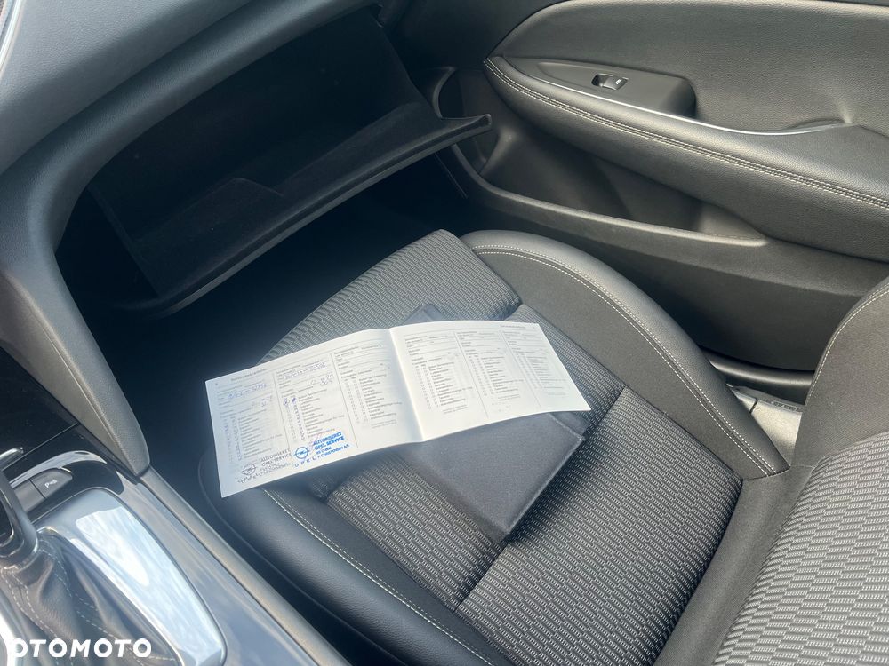 Opel Insignia - 21