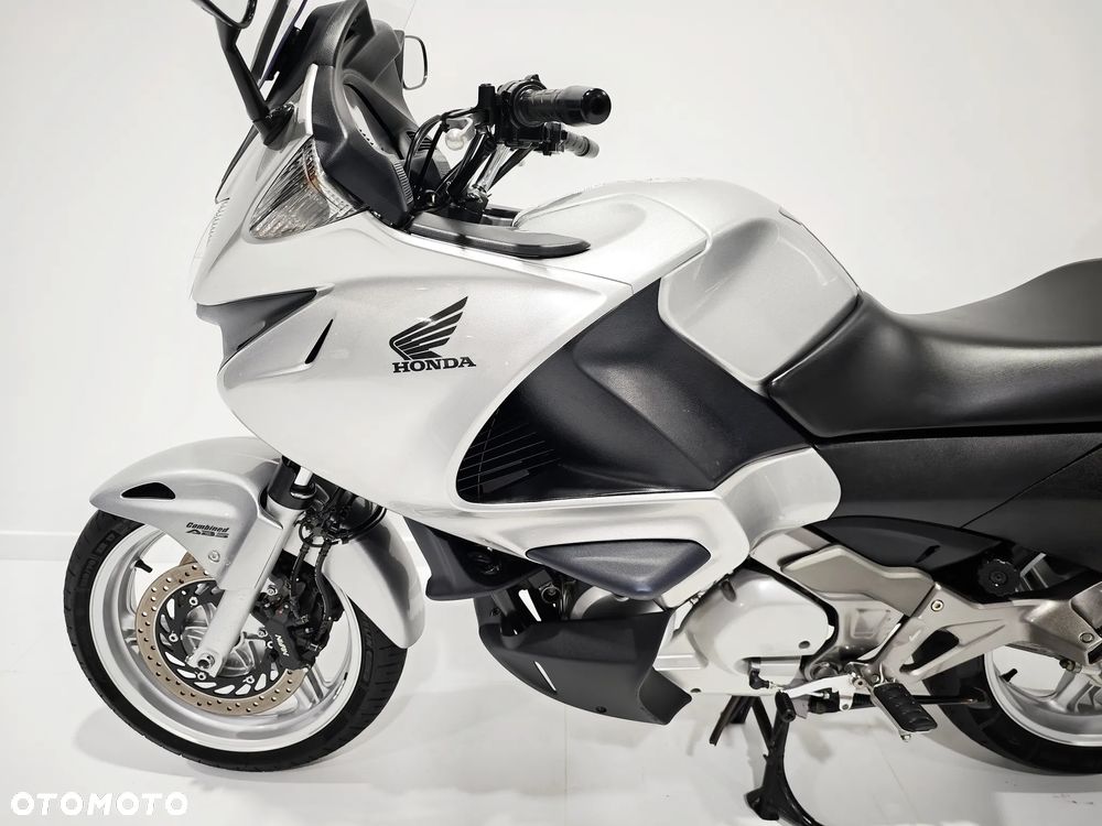 Honda Deauville - 20