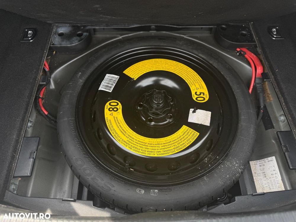 Audi A4 2.0 TFSI ultra S tronic Design - 31