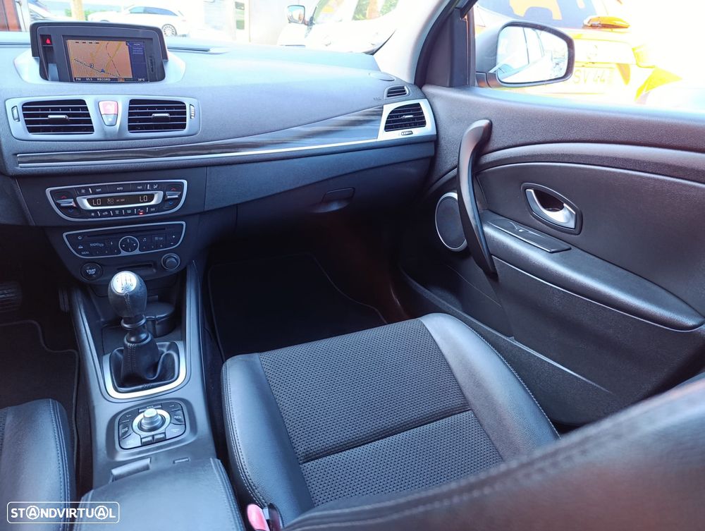 Renault Mégane Sport Tourer 1.5 dCi Dynamique S - 9