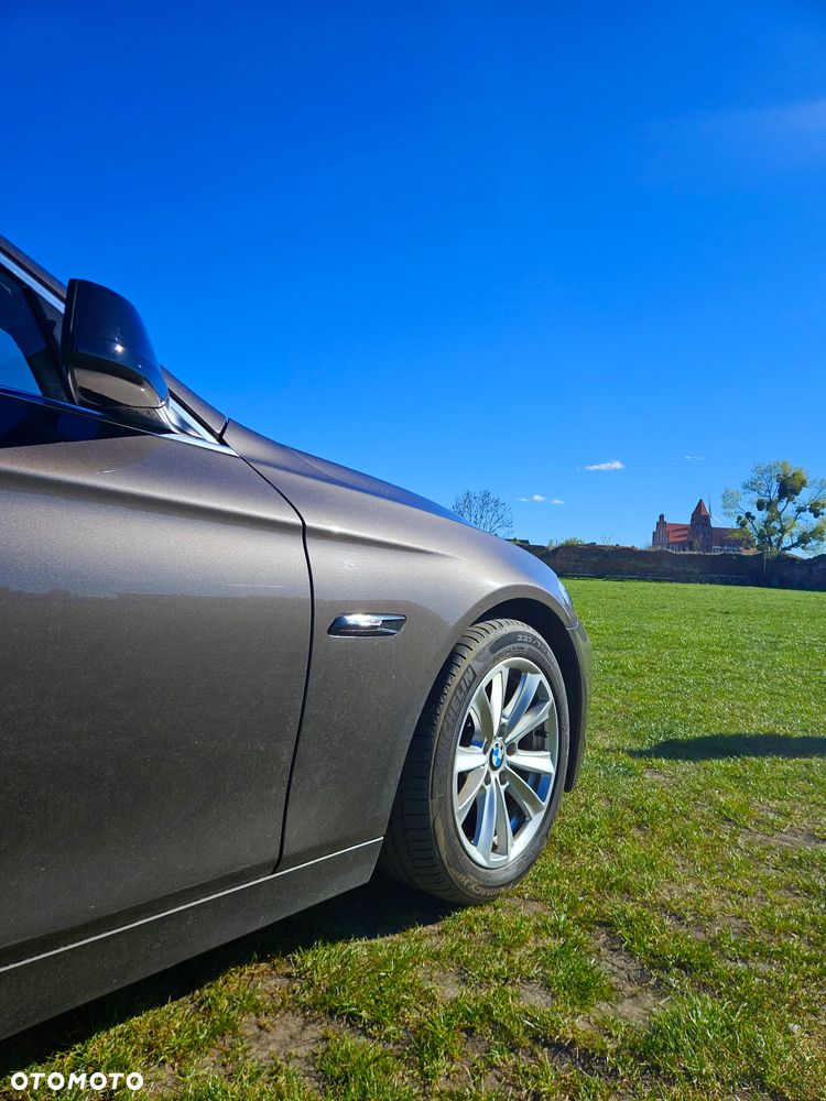 BMW Seria 5 520d - 8