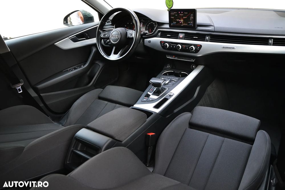Audi A4 2.0 TDI quattro S tronic - 10