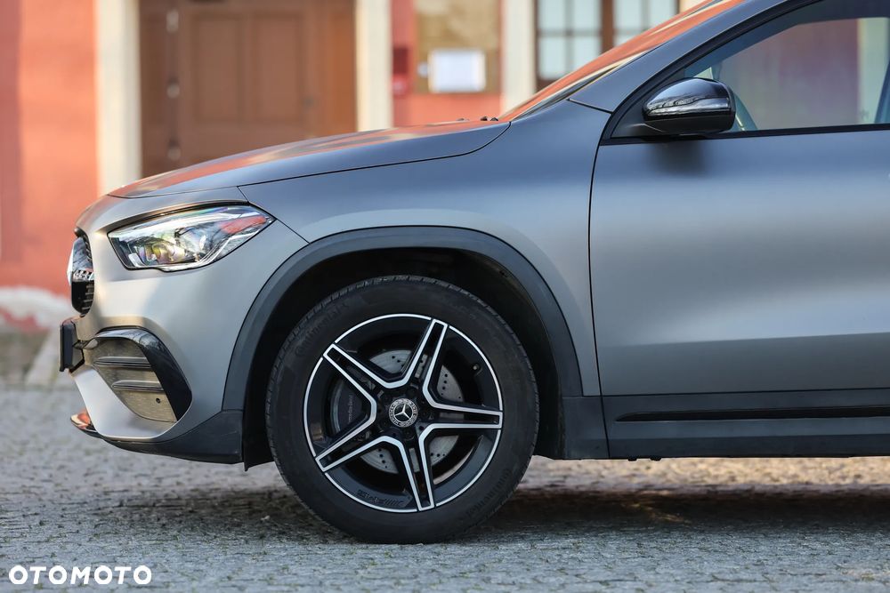 Mercedes-Benz GLA 250 4Matic 8G-DCT AMG Line - 7