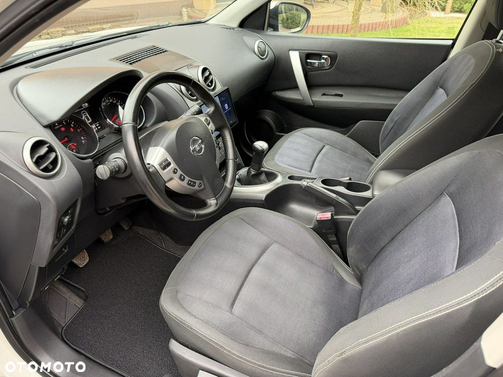 Nissan Qashqai - 9