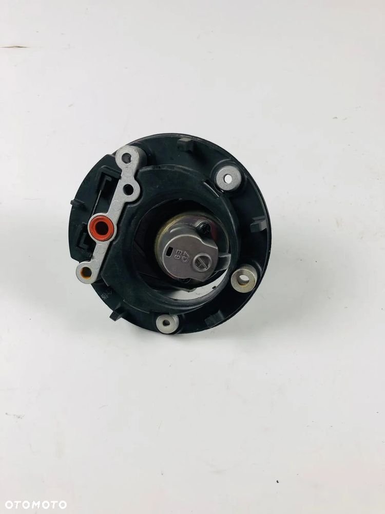 Yamaha YZF R1 Wlew Paliwa Korek Kluczyk - 3