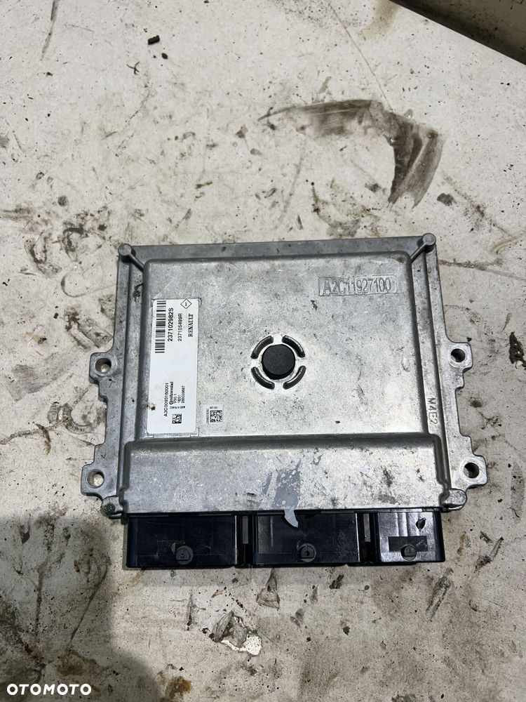 Sterownik komputer silnika Renault clio IV 4 0.9 tce