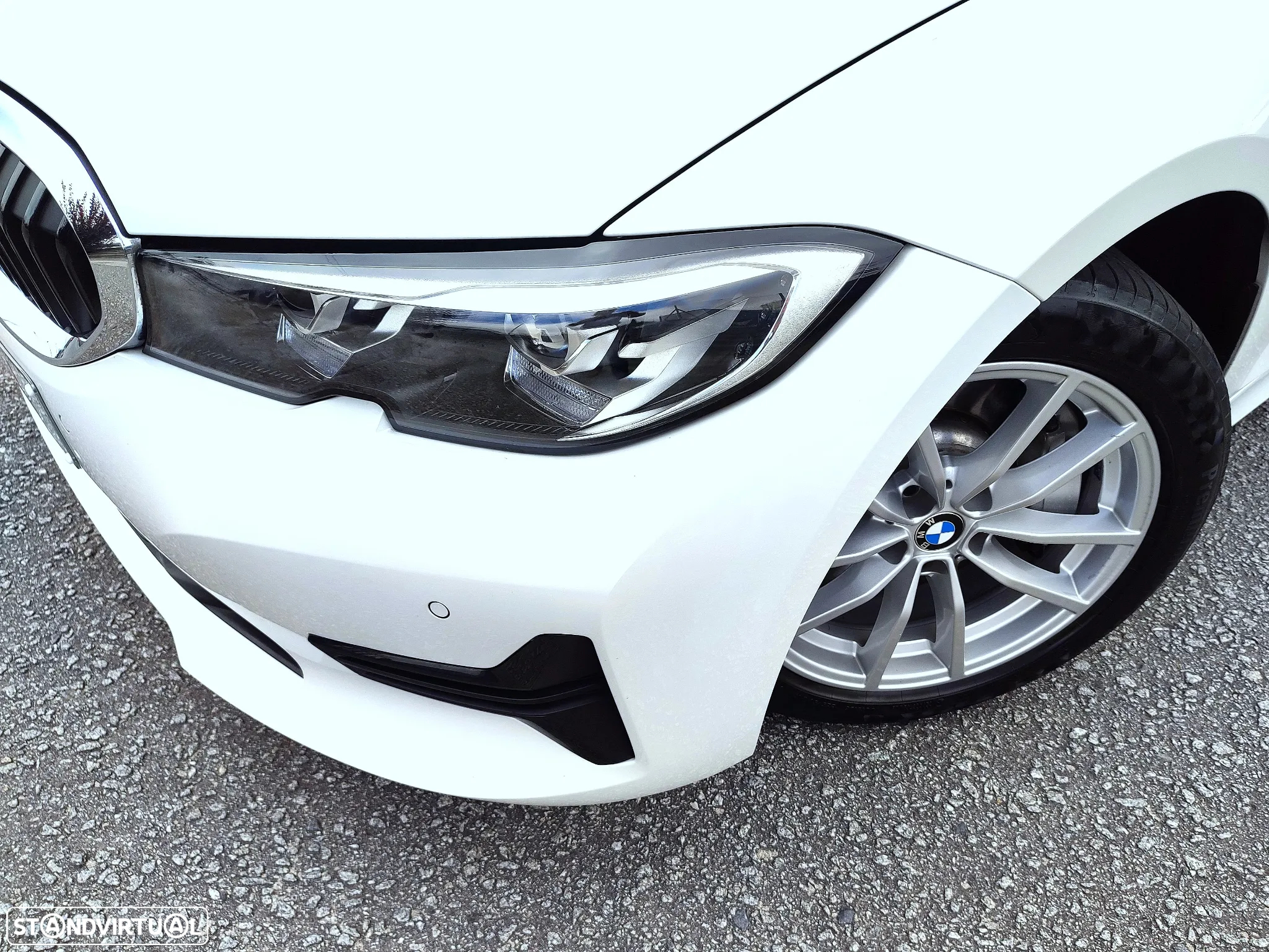 BMW 330 e Corporate Edition Auto - 32