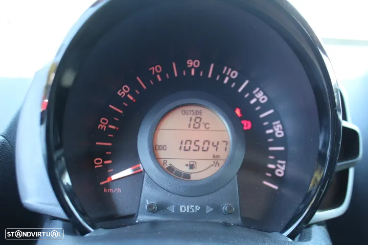 Toyota Aygo 1.0 - 30