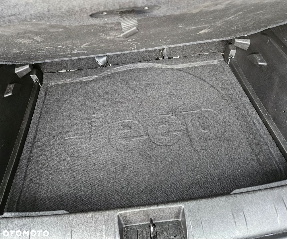 Jeep Renegade 1.0 GSE T3 Turbo Limited FWD S&S - 11
