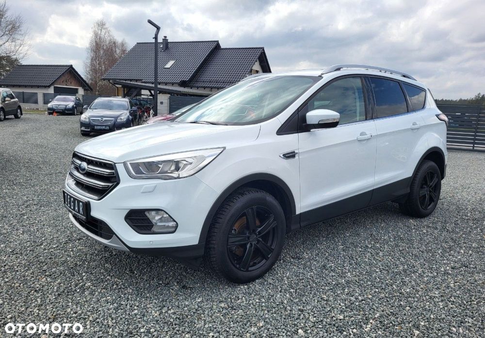 Ford Kuga - 20