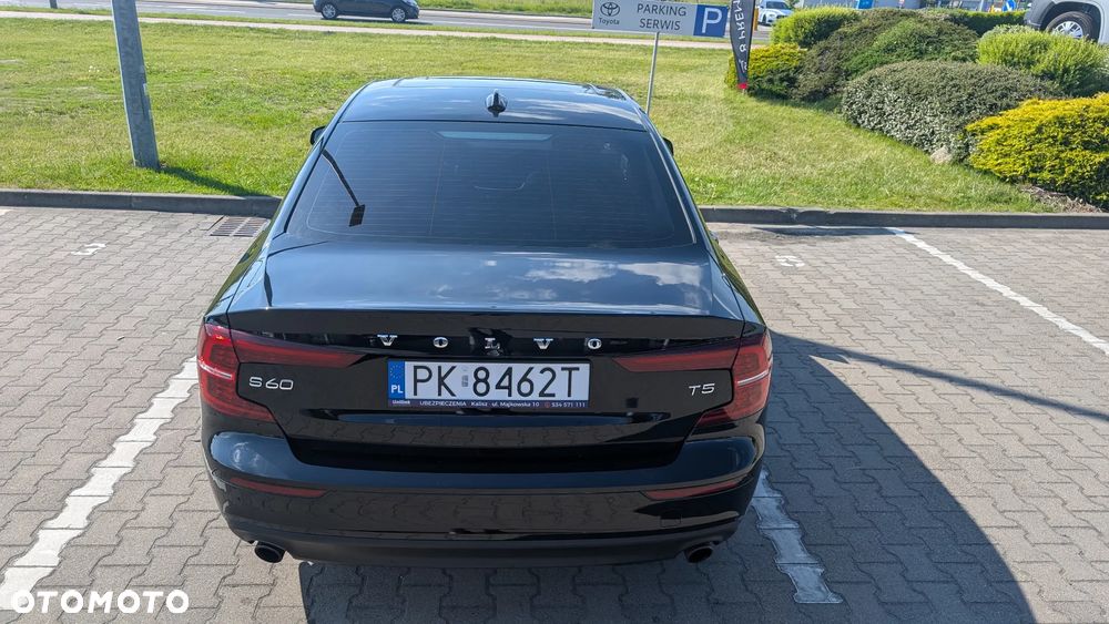 Volvo S60 T5 Momentum Pro - 12