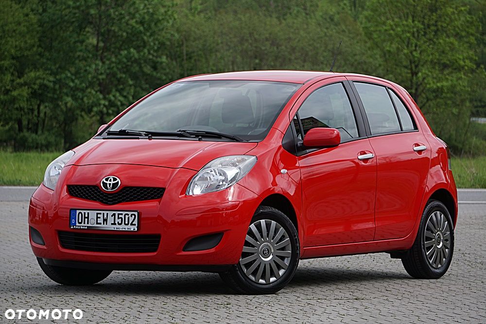 Toyota Yaris - 1