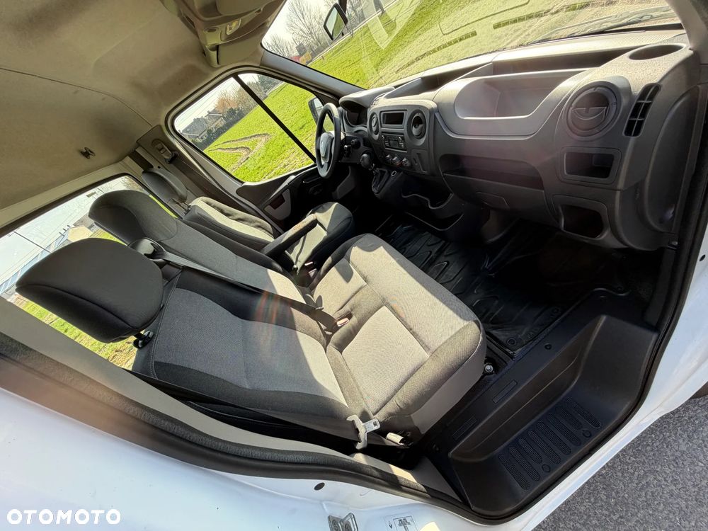 Renault Master * 2.3 / 165KM * Długa rama do zabudowy * Rozstaw osi: 4.3m * - 35