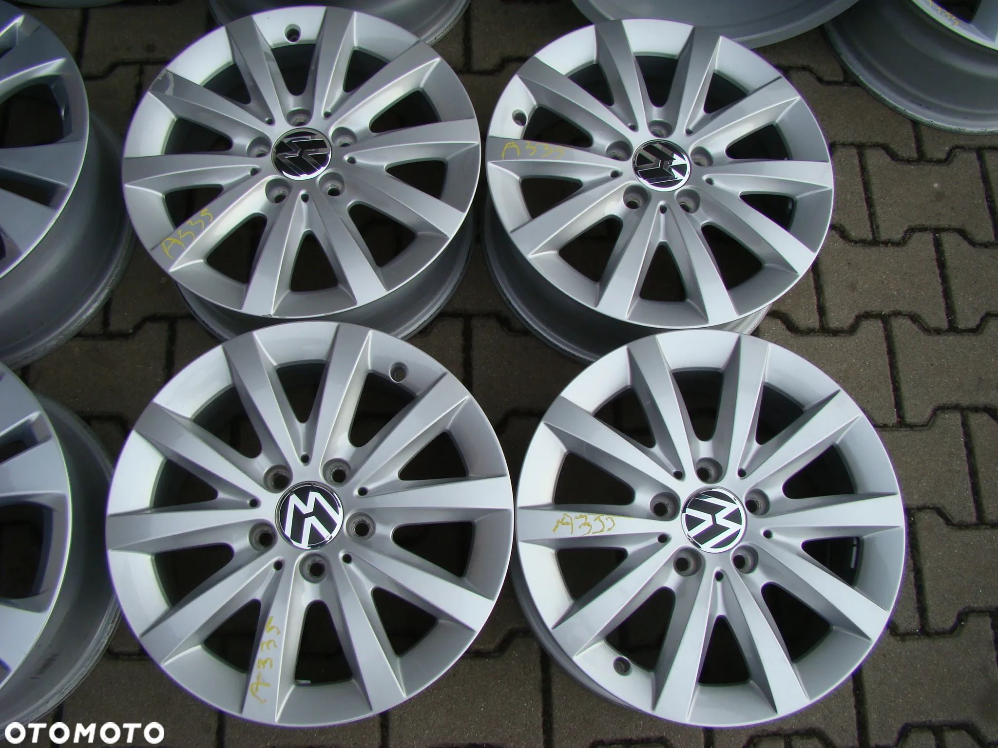 a335 5x112 VW Golf V VI VII Plus Caddy Jetta Touran Sportsvan 6,5jx16 - 1