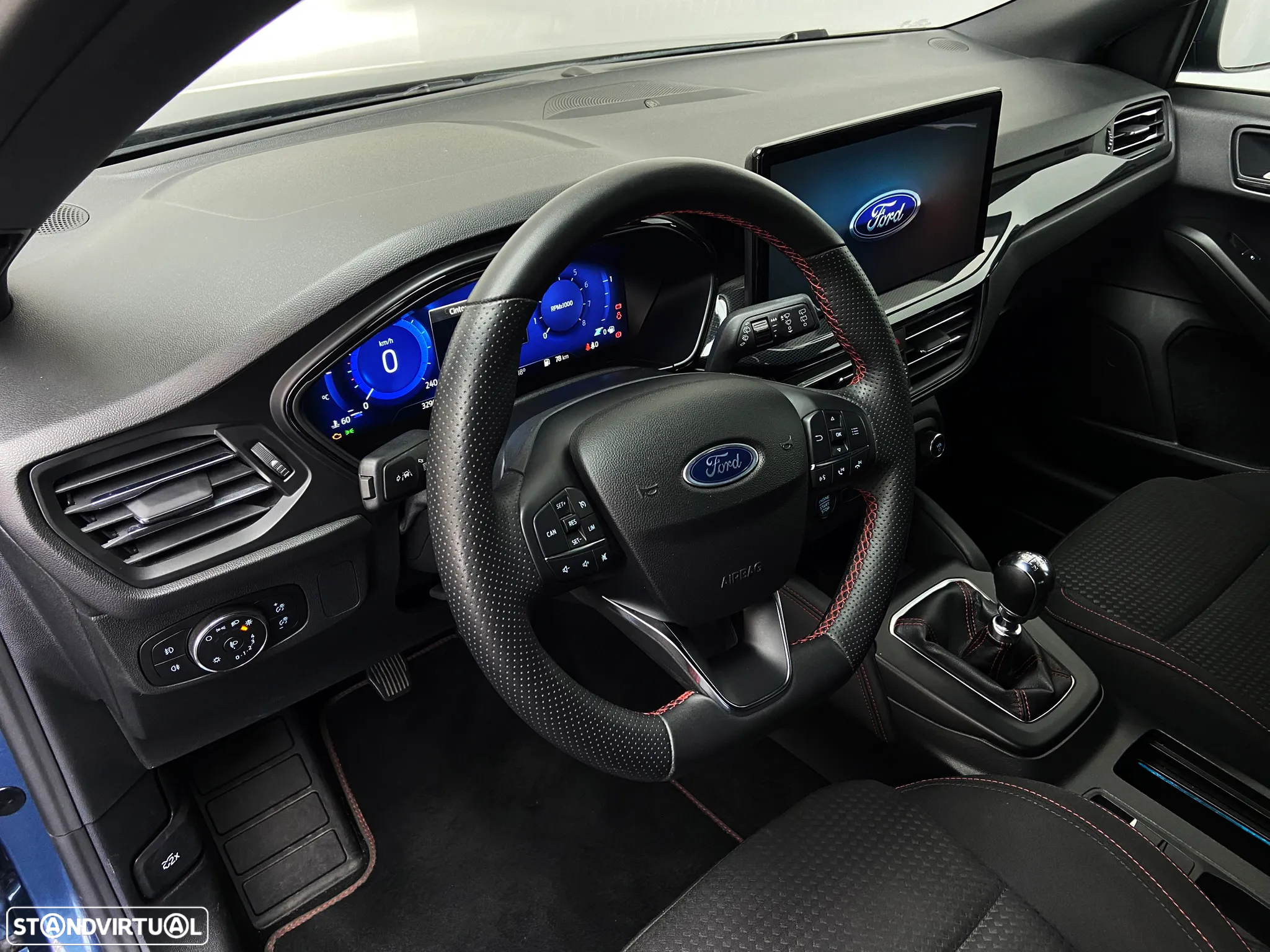 Ford Focus 1.0 EcoBoost ST-Line - 8