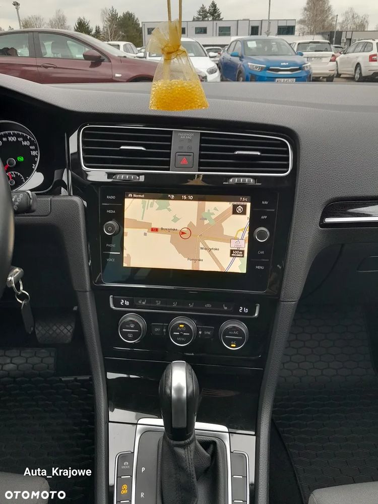 Volkswagen Golf 1.5 TSI BMT Evo Highline DSG - 12