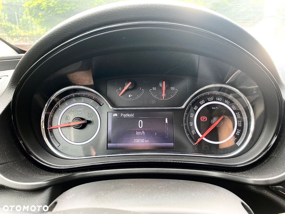 Opel Insignia 1.4 T Cosmo S&S - 12