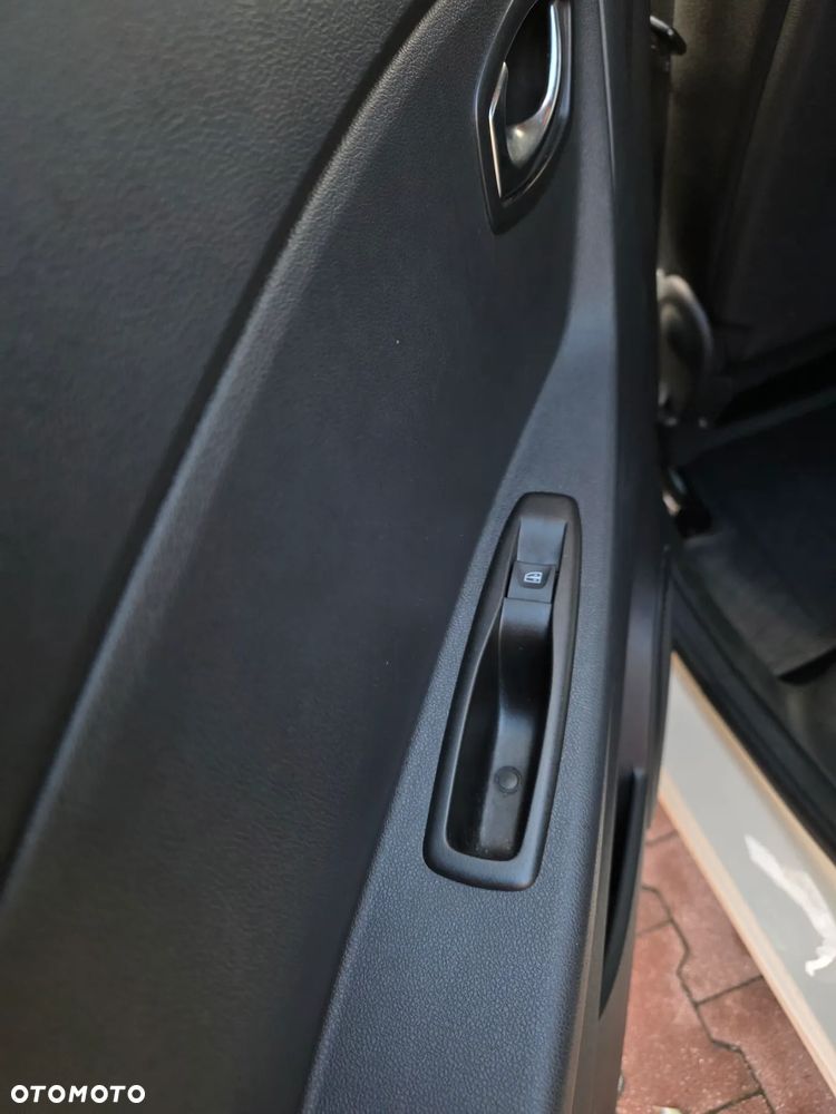 Renault Captur 1.3 TCe Intens - 22