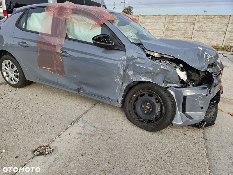 Opel Corsa - 11