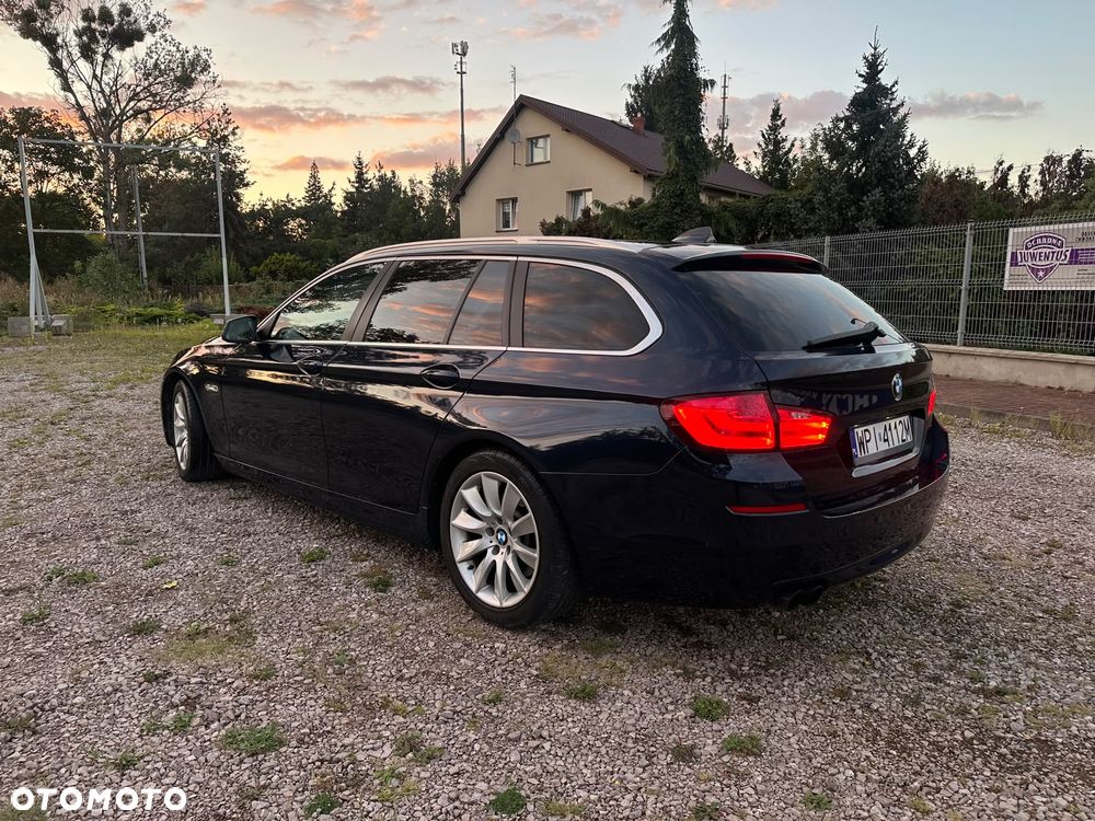 BMW Seria 5 520i Luxury Line - 3