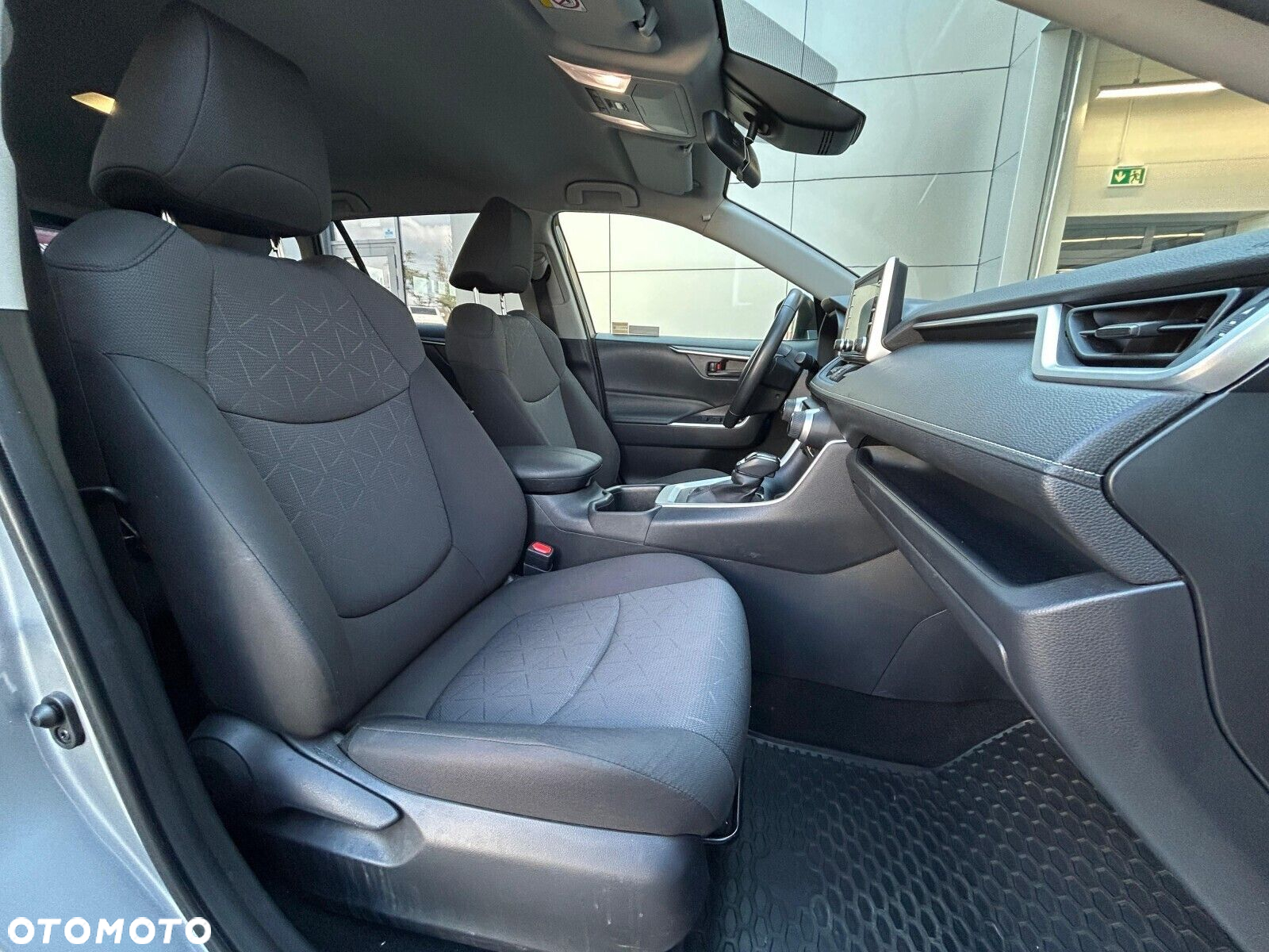 Toyota RAV4 - 17