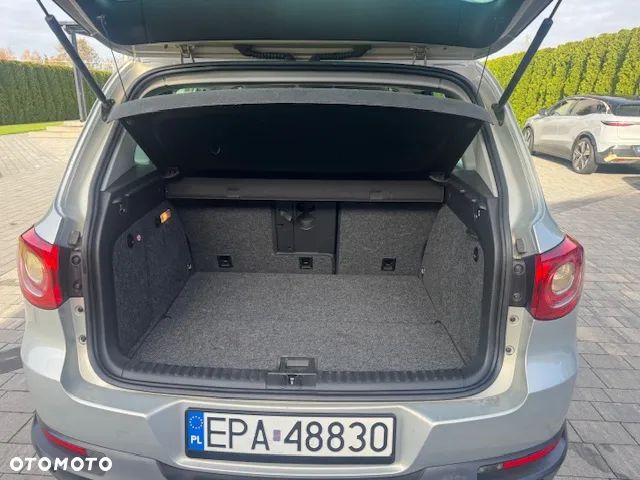 Volkswagen Tiguan - 23