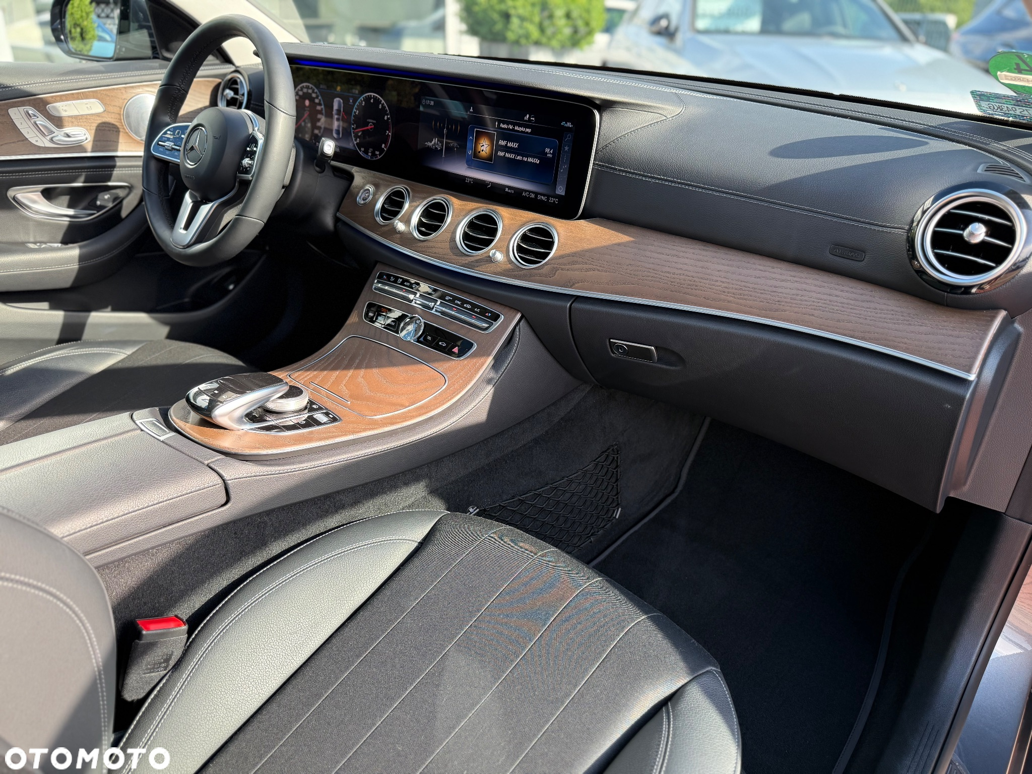 Mercedes-Benz Klasa E 200 4-Matic 9G-TRONIC - 5