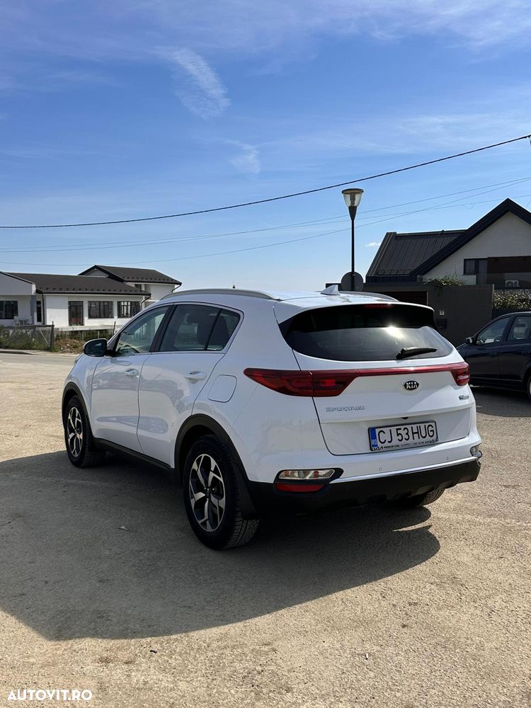 Kia Sportage 1.6 DSL MHEV 7DCT HP 4x2 Plus - 4