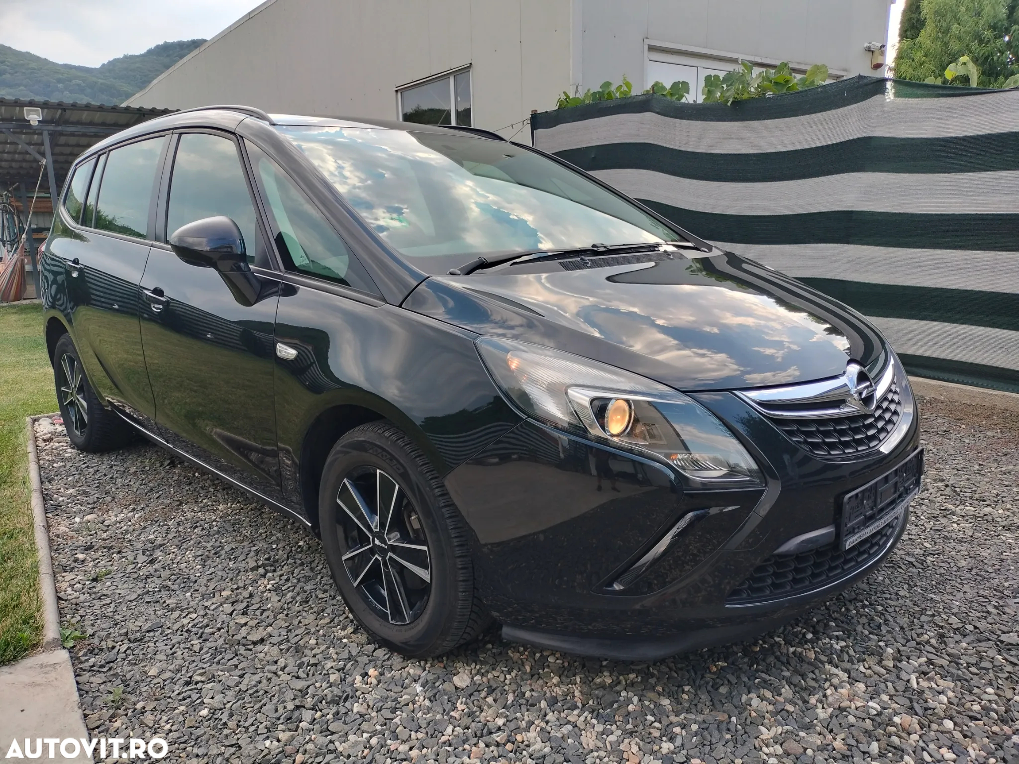Opel Zafira Tourer 2.0 CDTI ecoFLEX Start/Stop Edition - 27