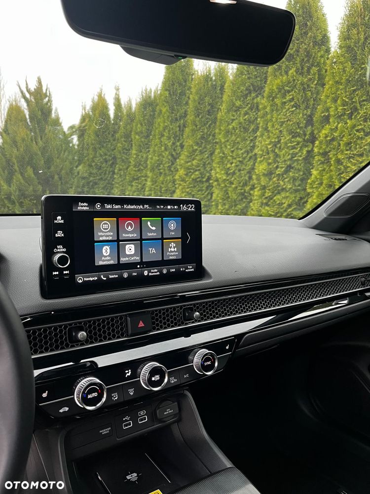 Honda Civic 2.0 i-MMD Advance BSI CVT - 15