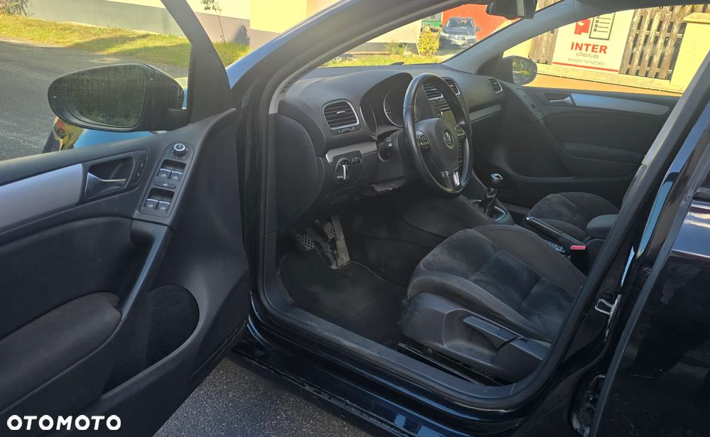 Volkswagen Golf - 15