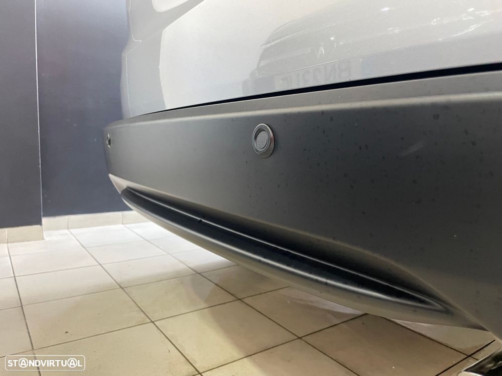 Honda HR-V 1.6 i-DTEC Elegance - 40