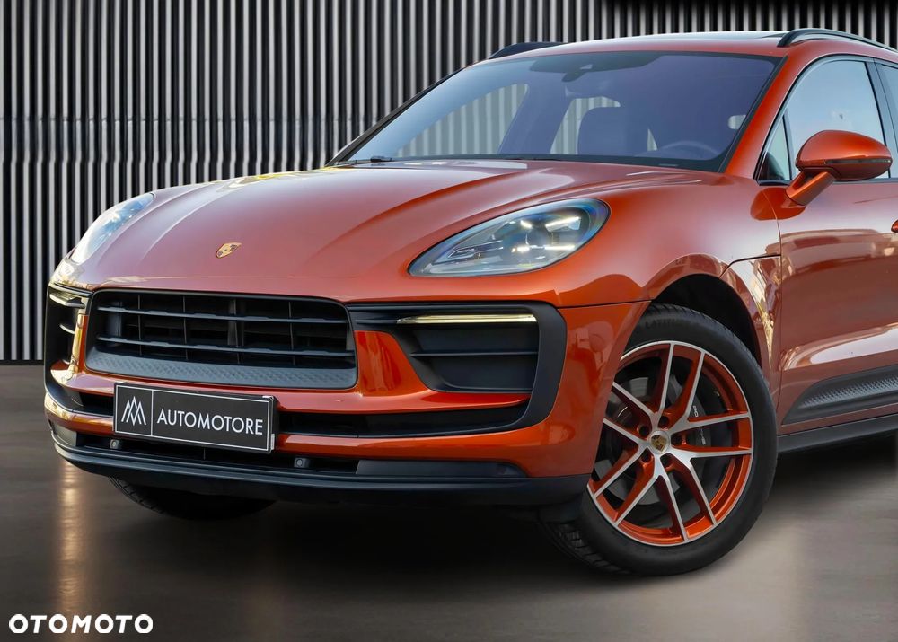 Porsche Macan Standard - 2