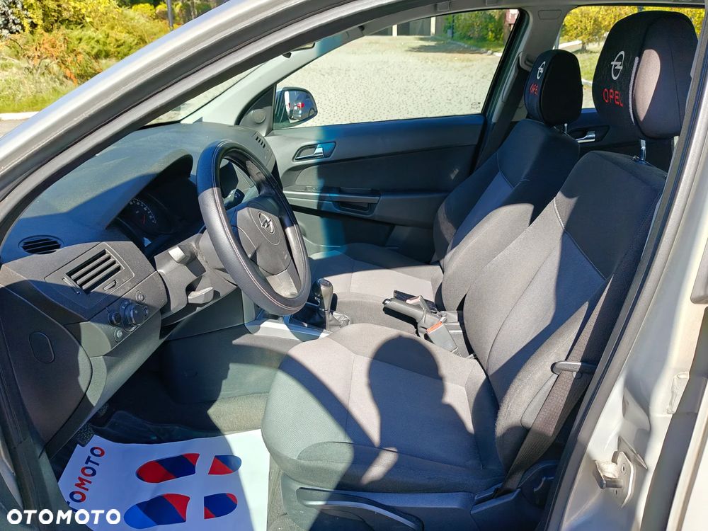 Opel Astra 1.7 CDTI Cosmo - 7