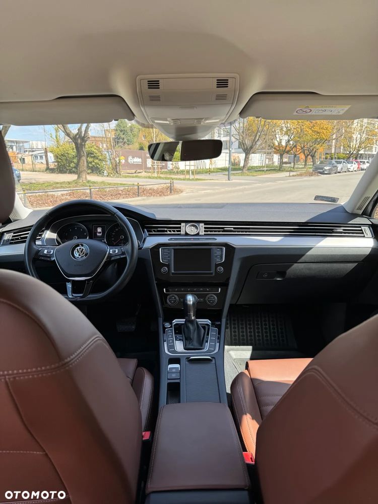 Volkswagen Passat 1.8 TSI BMT Highline DSG - 9