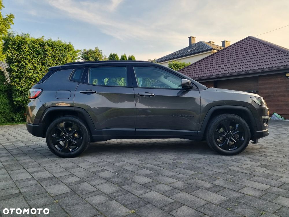Jeep Compass 1.4 TMair Night Eagle FWD S&S - 11