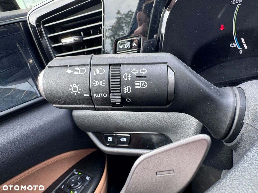 Lexus NX 450h+ Prestige AWD - 29