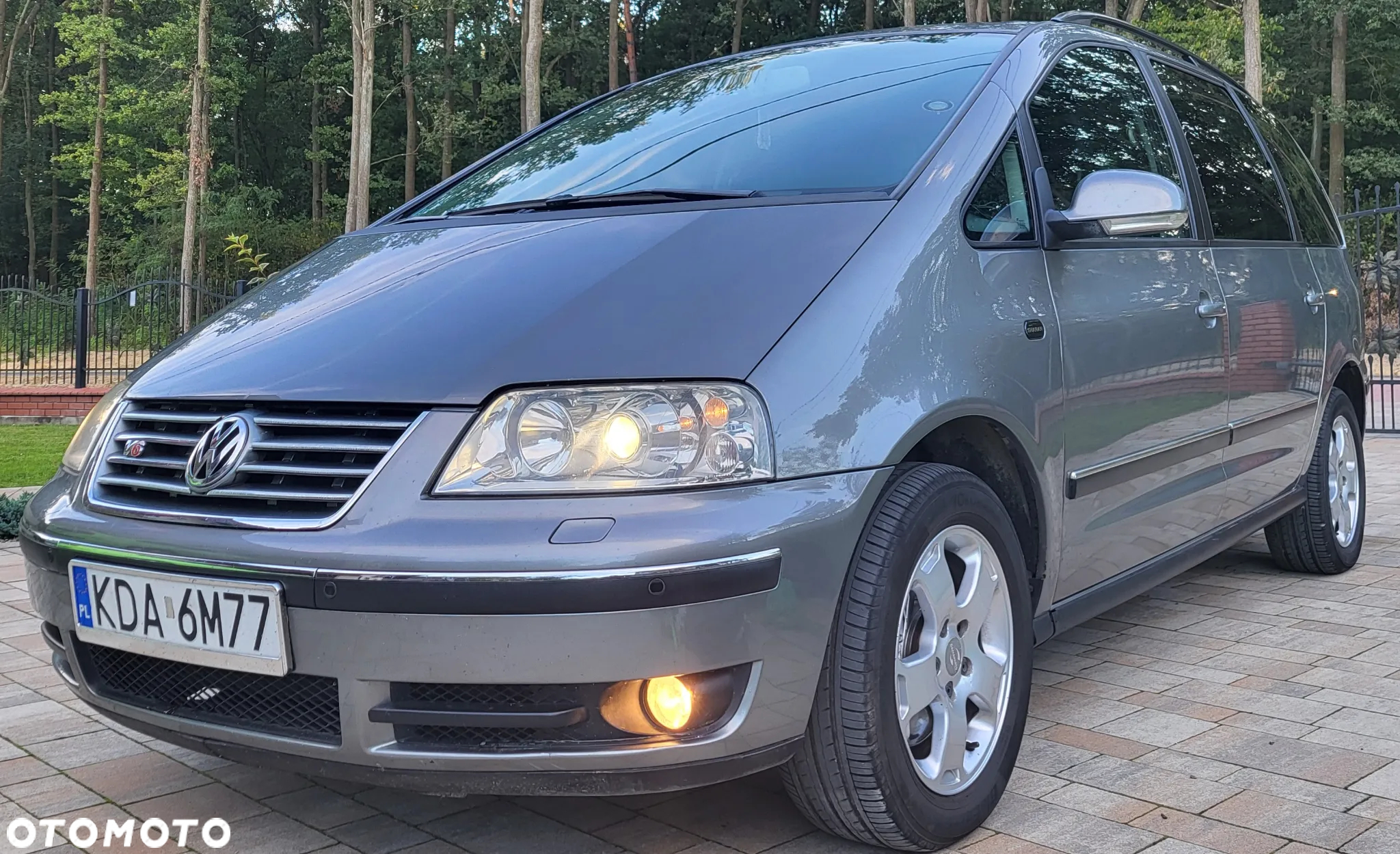 Volkswagen Sharan 2.8 V6 Highline 4Mot - 3