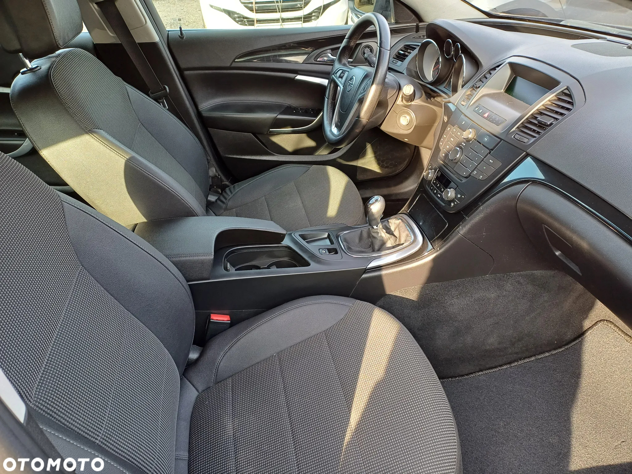 Opel Insignia 2.0 CDTI Cosmo - 9