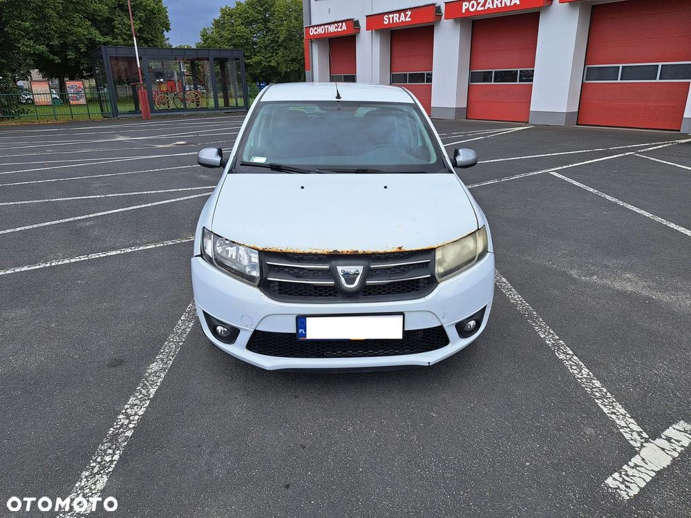 Dacia Sandero - 1