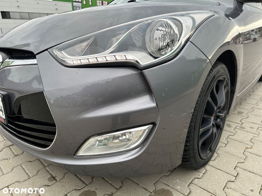 Hyundai Veloster - 39