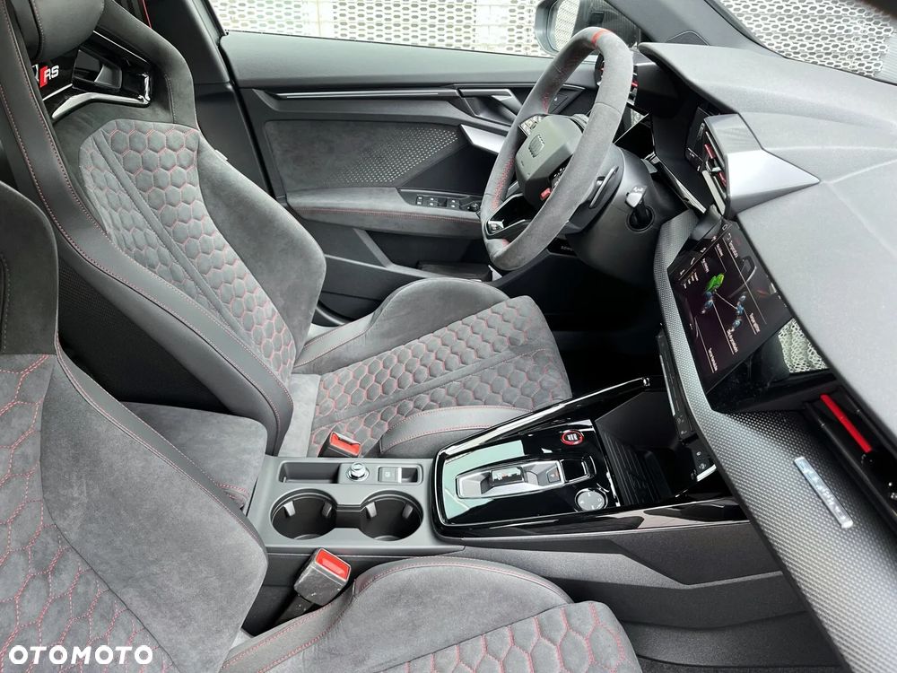 Audi RS3 Sportback TFSI Quattro S tronic - 30